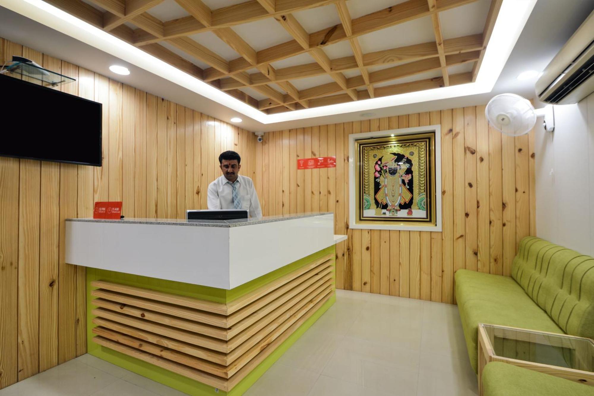 Hotel Collection O Surajpole Formerly Blu Orchid Udaipur