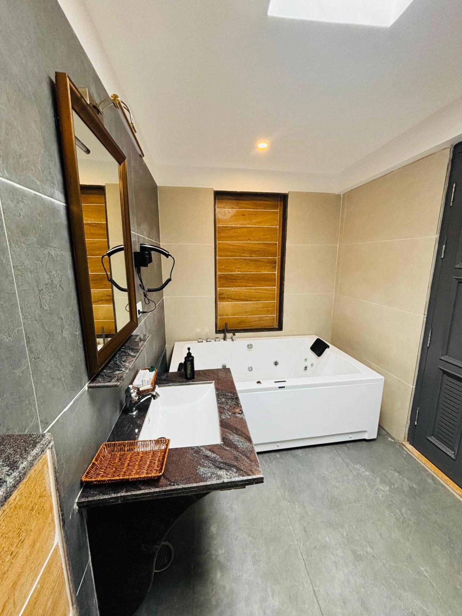 Anandam - A Luxury In Resort