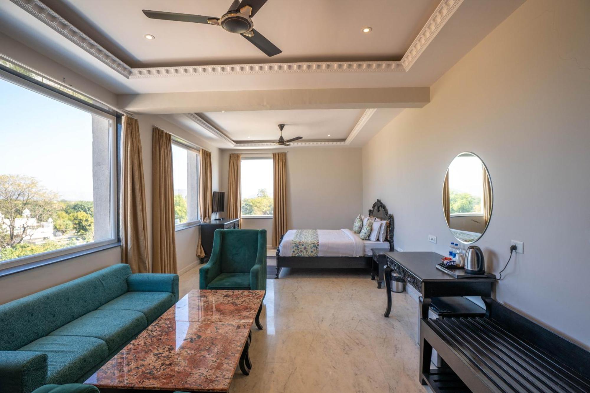 Hotel Surya Kothi