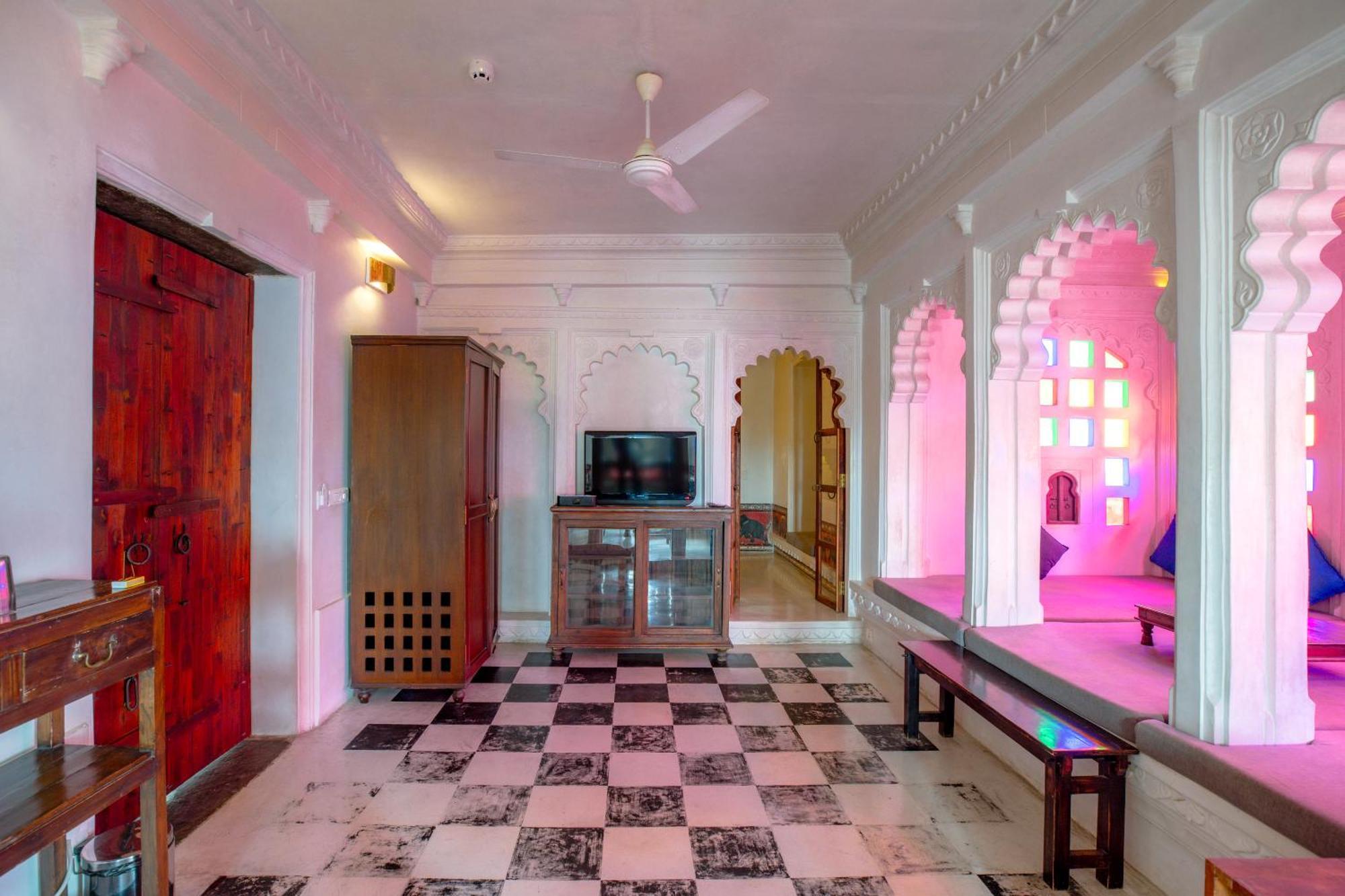 Hotel Madri Haveli Udaipur