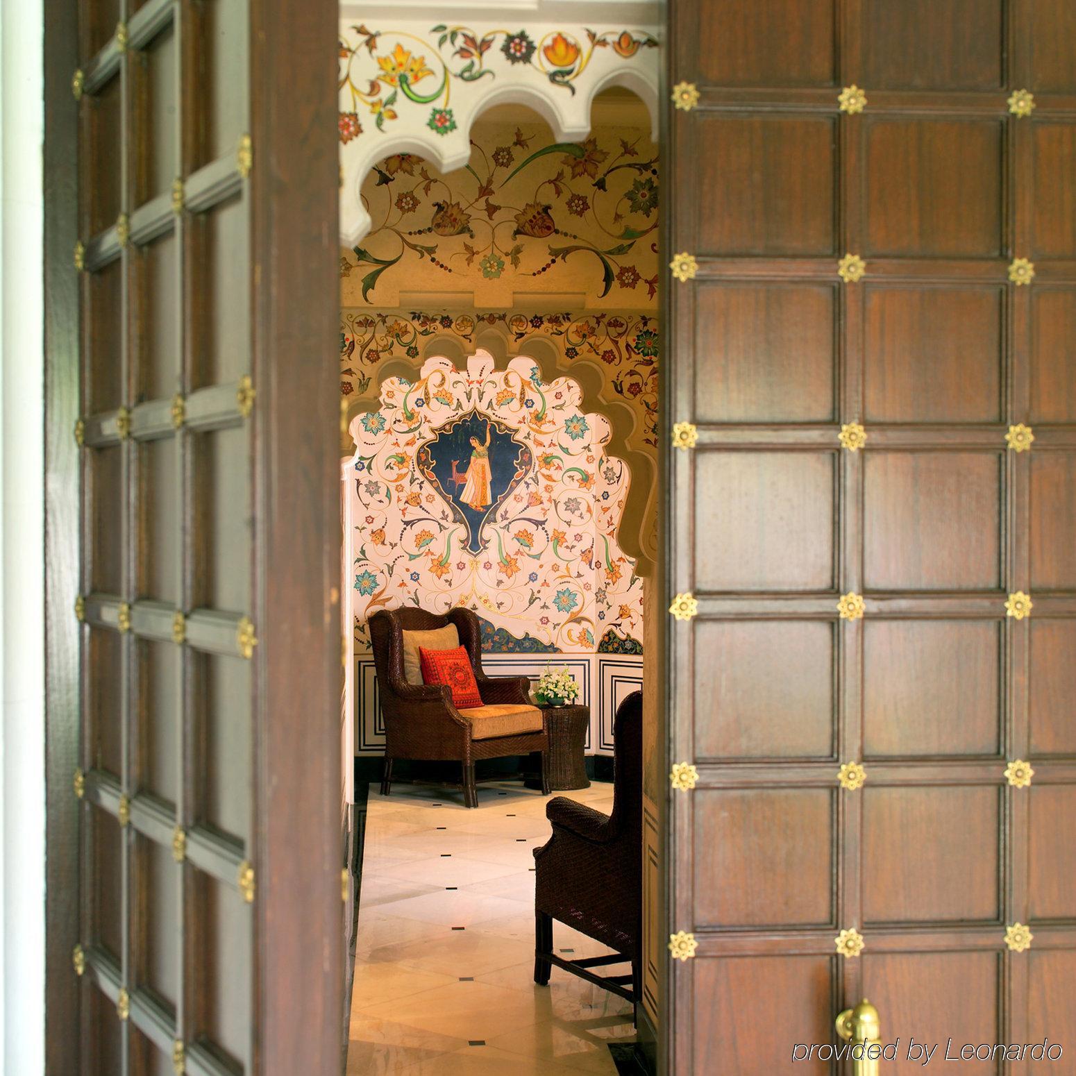 Taj Lake Palace Resort