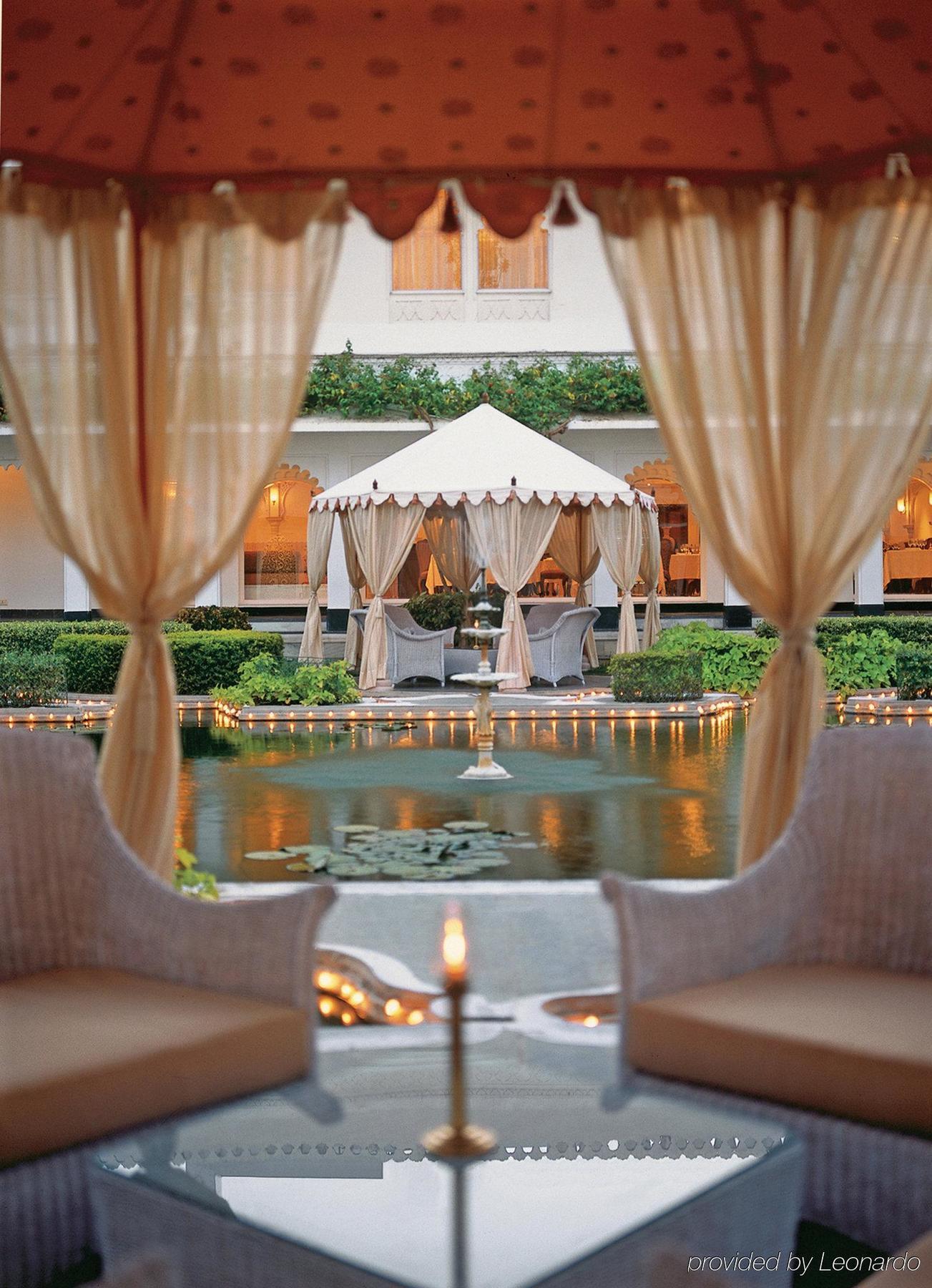Taj Lake Palace Resort