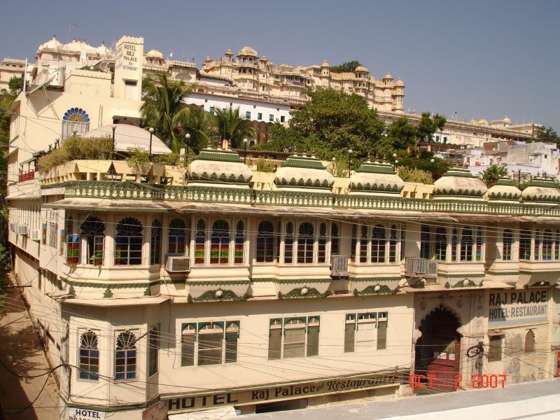 Hotel Raj Palace 3*