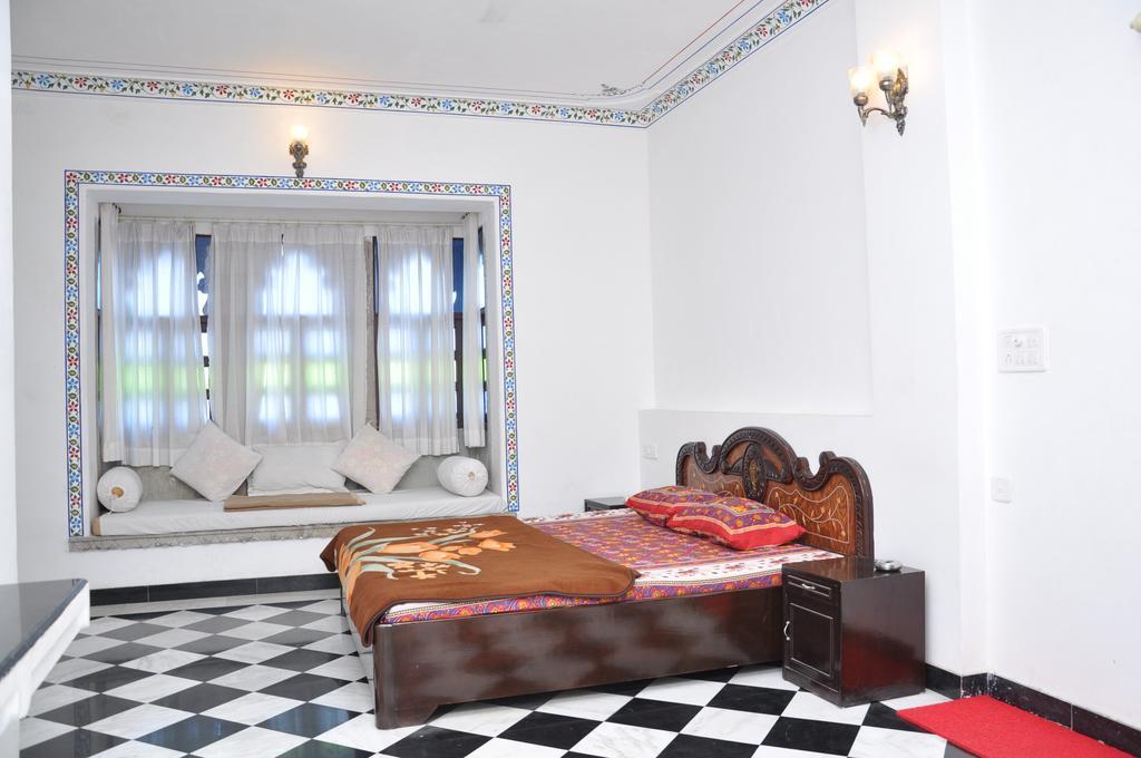 Hotel Gangaur Palace