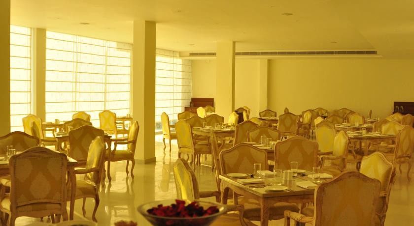 Tatsaraasa & Spa, 5*
