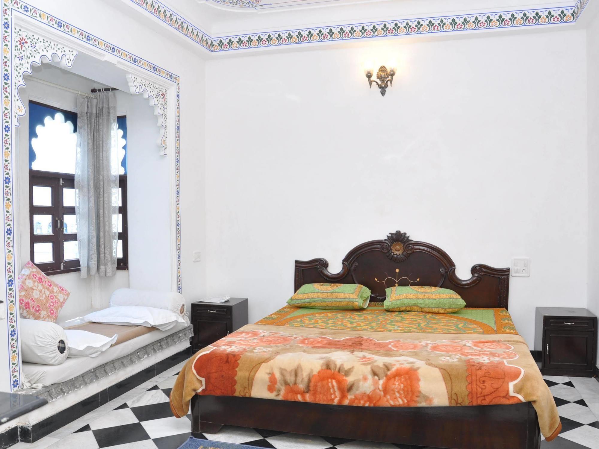 Gangaur Palace Hotel Udaipur