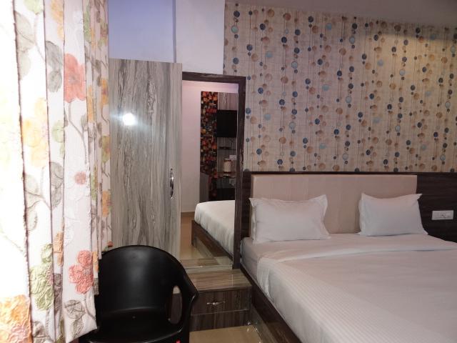 Kailash Hotel
