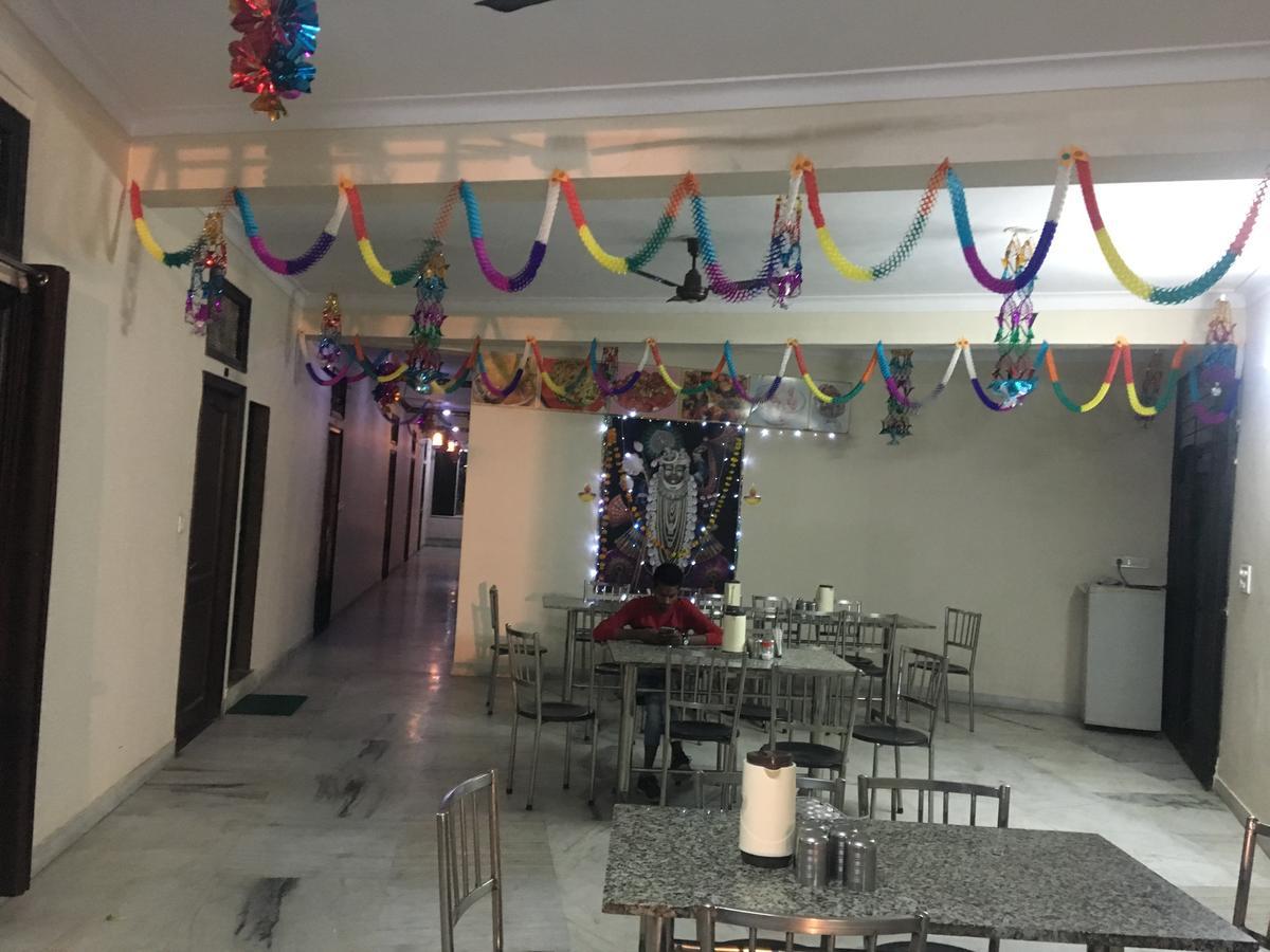 Hotel D K Residency 2*
