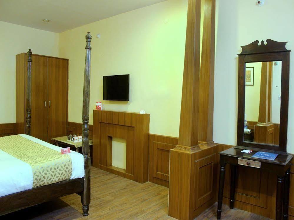 Hotel Oyo 1159 Hotel Chandra Prakash 2*