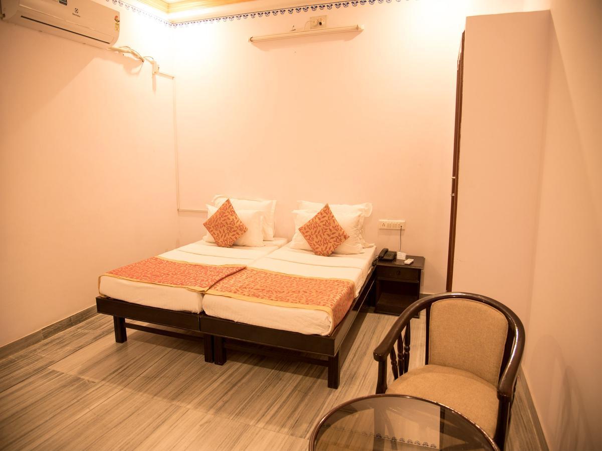 Hotel Govindam Palace 3*
