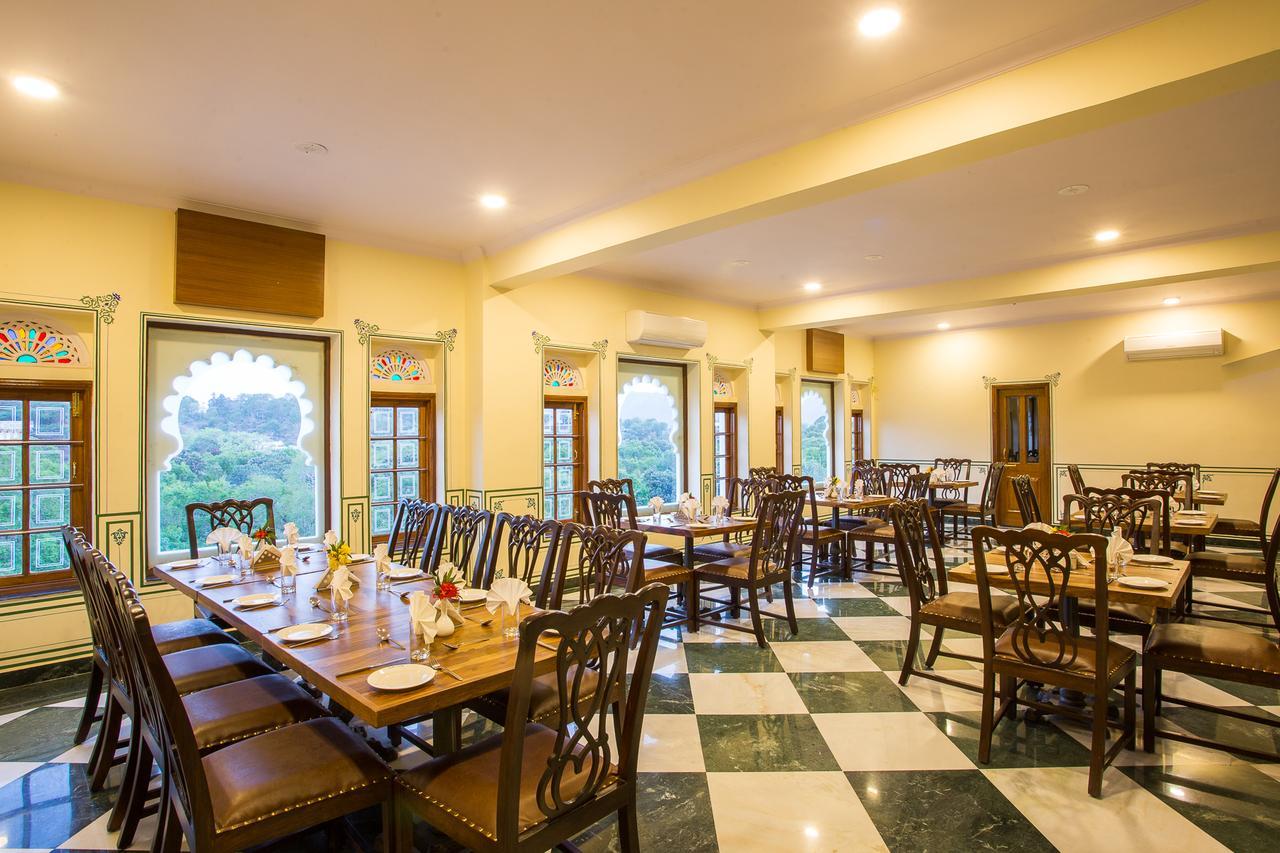 Aaram Mahal By Pachar Group 4*