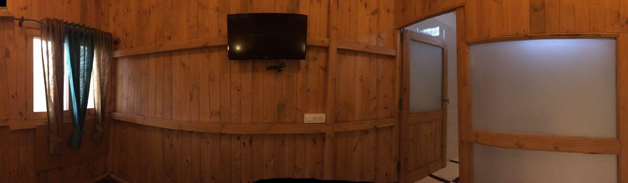 The Rustic Pines *
