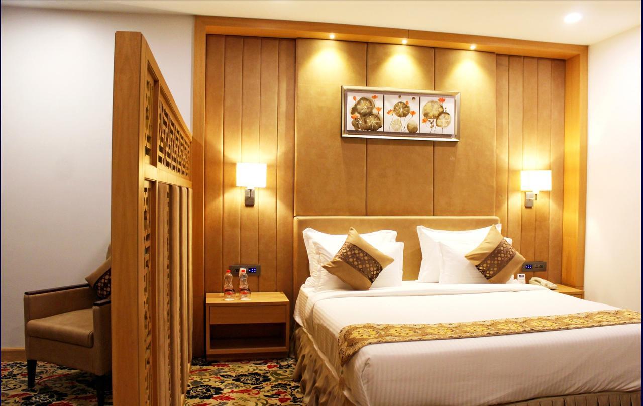 Skk Blu & Hotel Udaipur