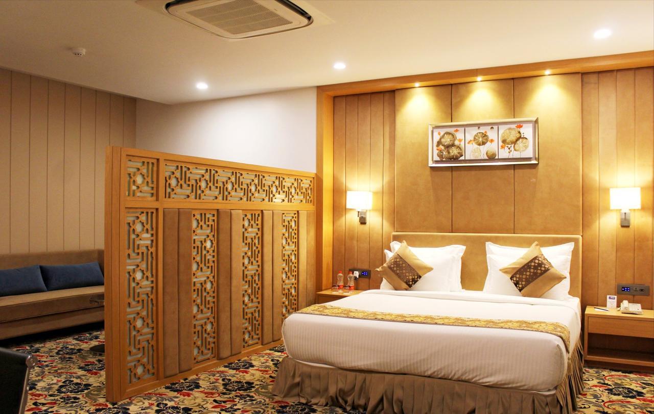 Skk Blu & Udaipur