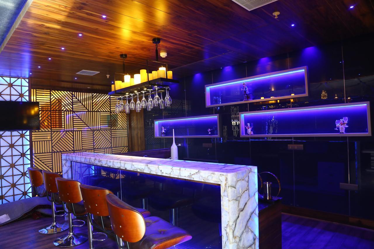 Skk Blu & 4* Udaipur
