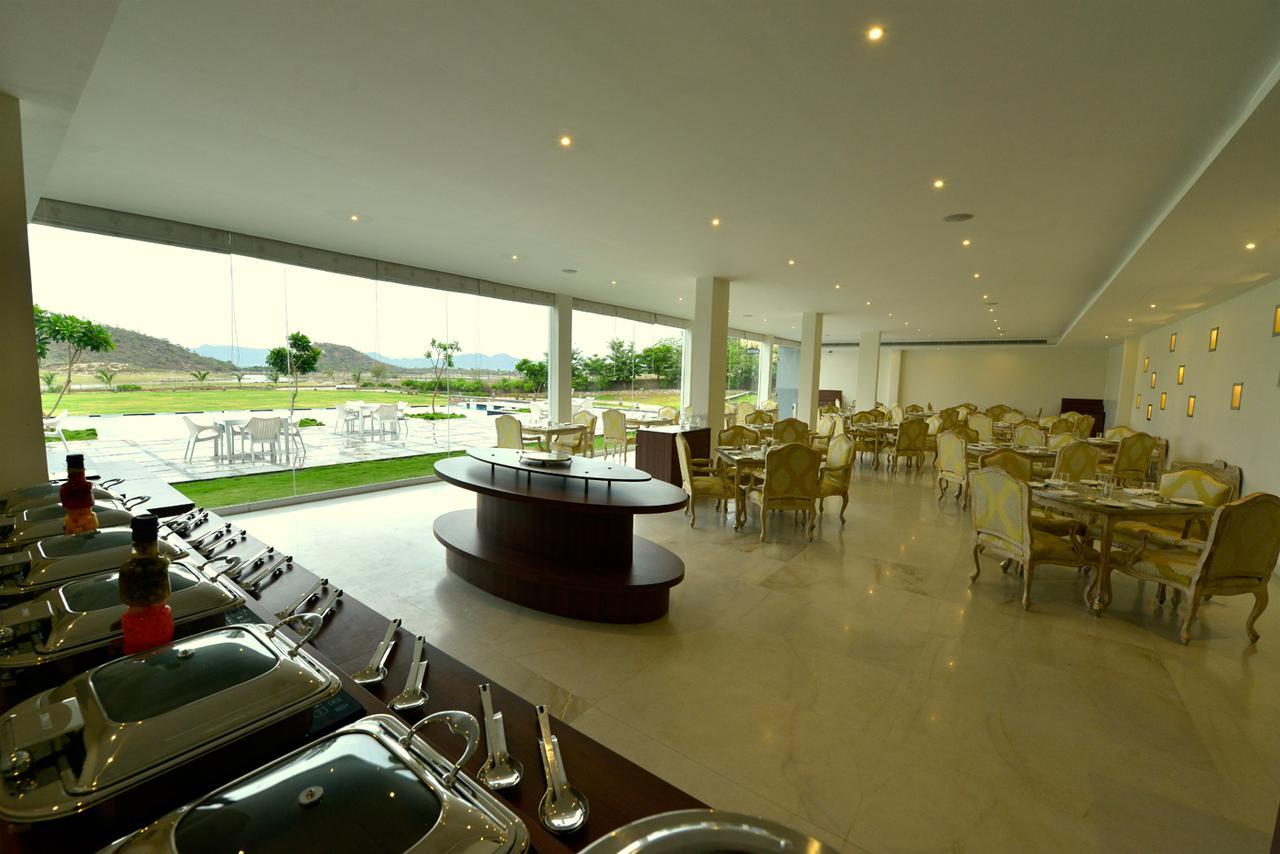 Tatsaraasa & Spa, 5*