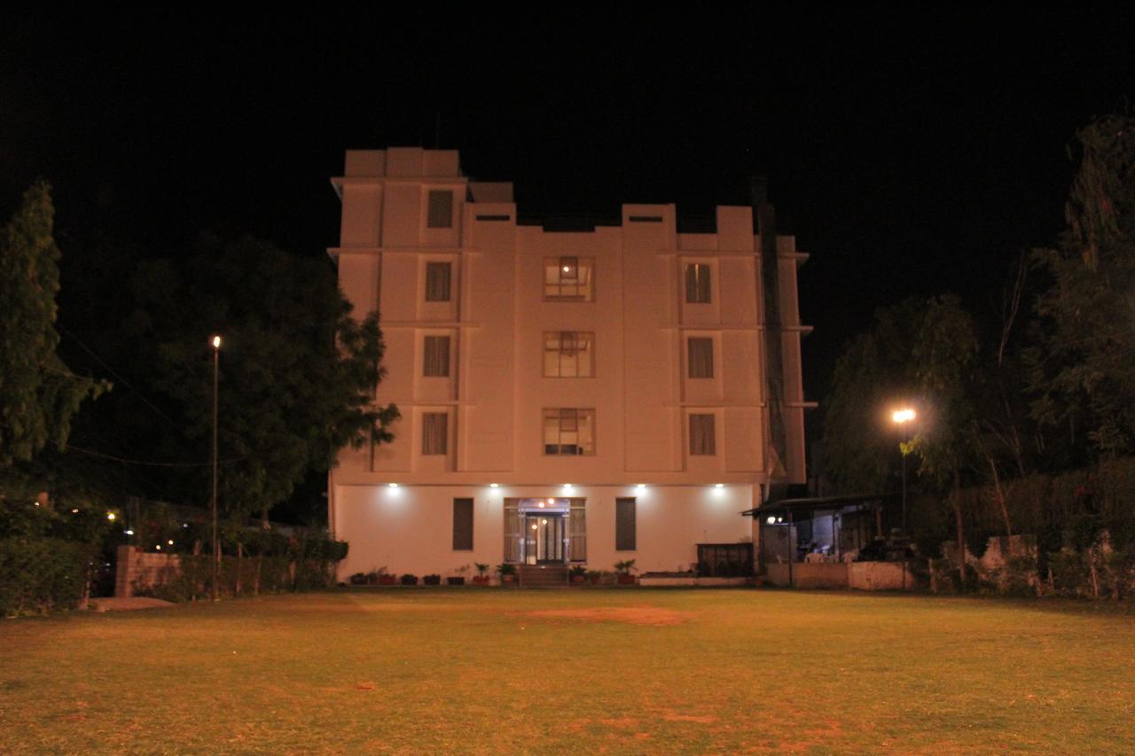 Hotel Mukund 2*