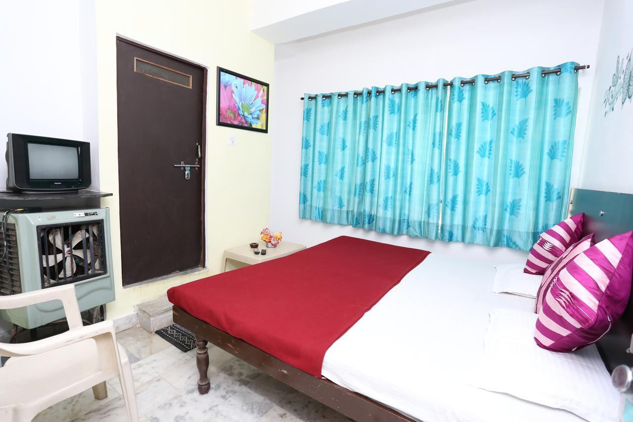 Hotel Katyani *