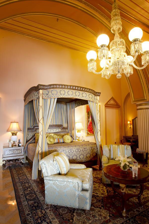 Taj Lake Palace 5*