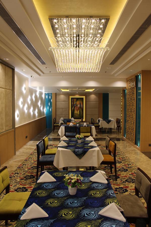 Skk Blu & 4* Udaipur