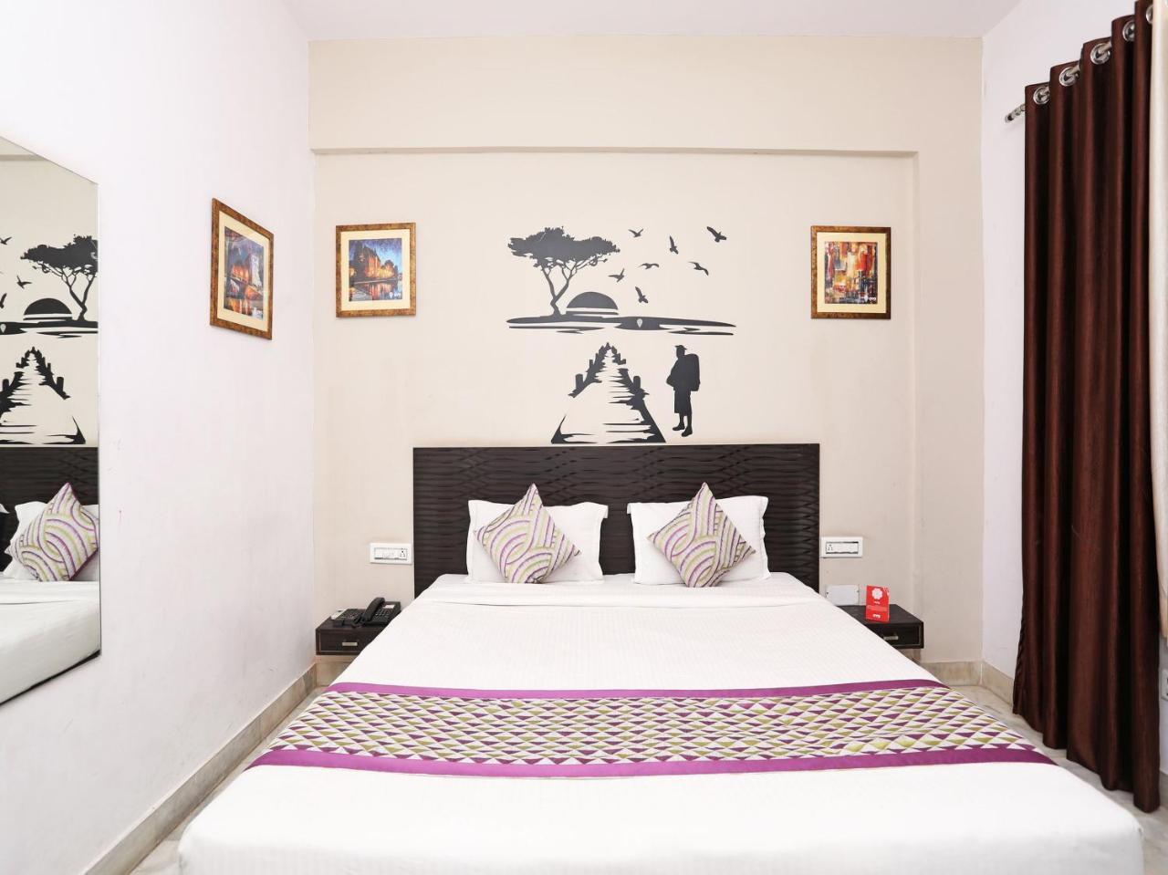 Oyo 3439 Ace Hotel 2*