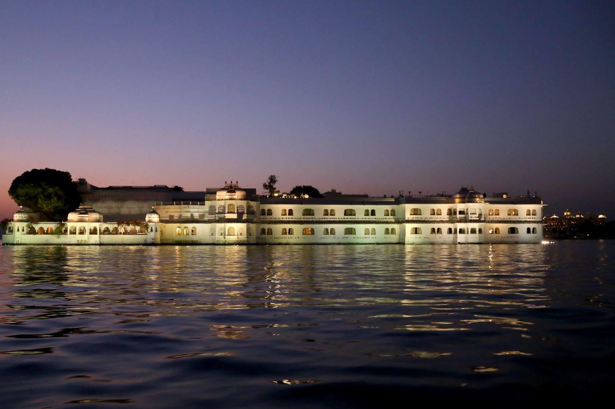 Taj Lake Palace Resort Udaipur