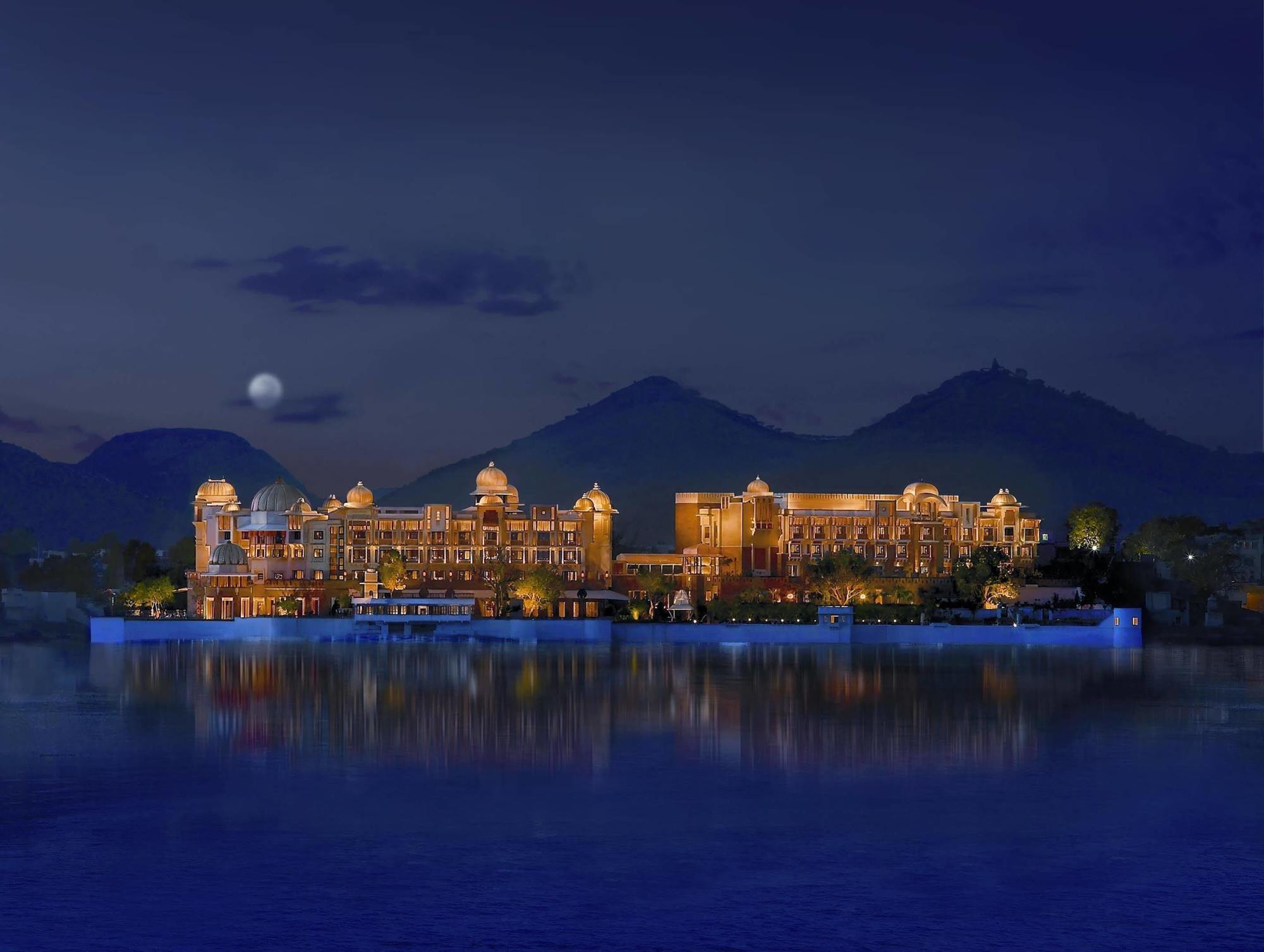 The Leela Palace 5*