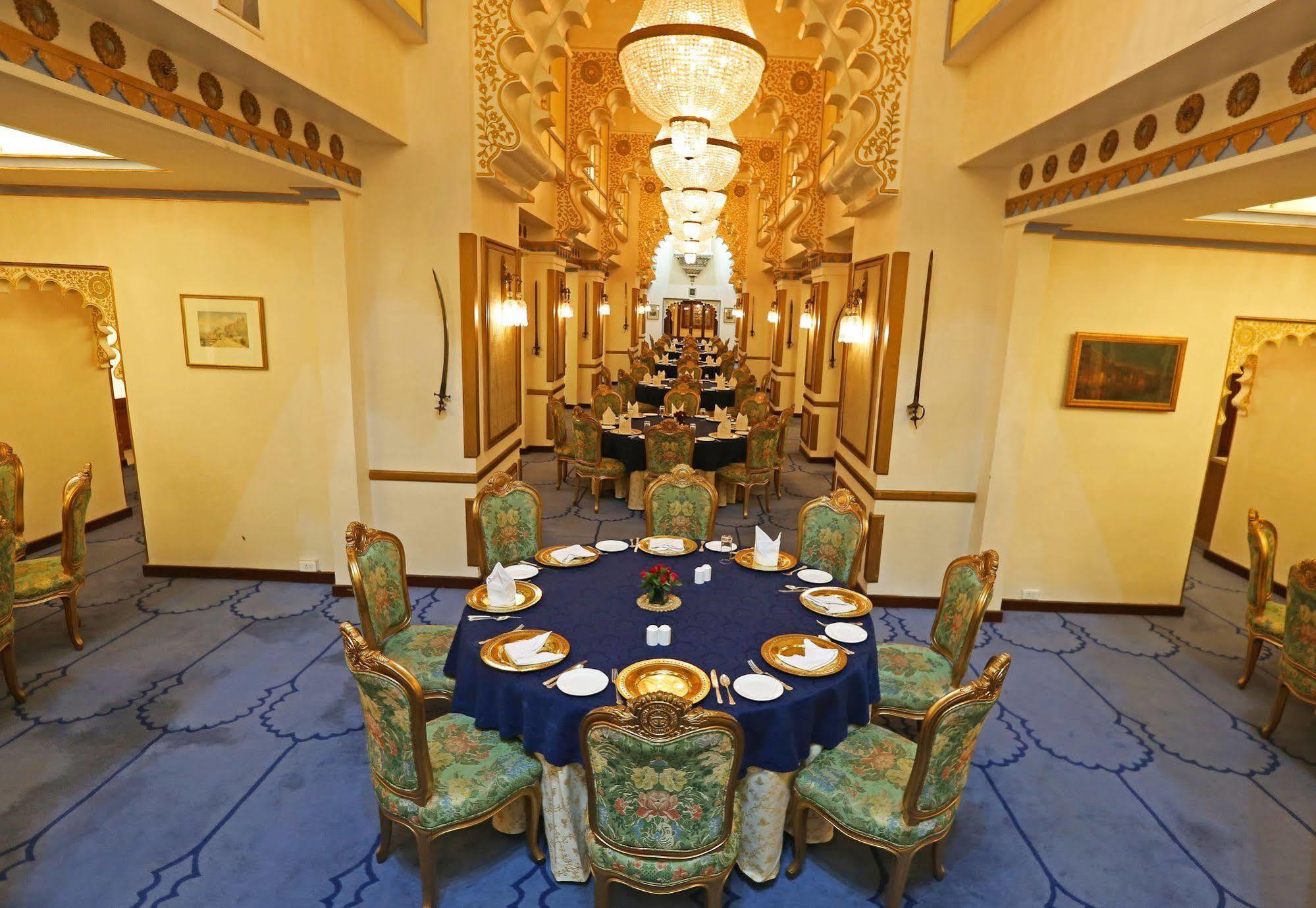 Taj Fateh Prakash Palace