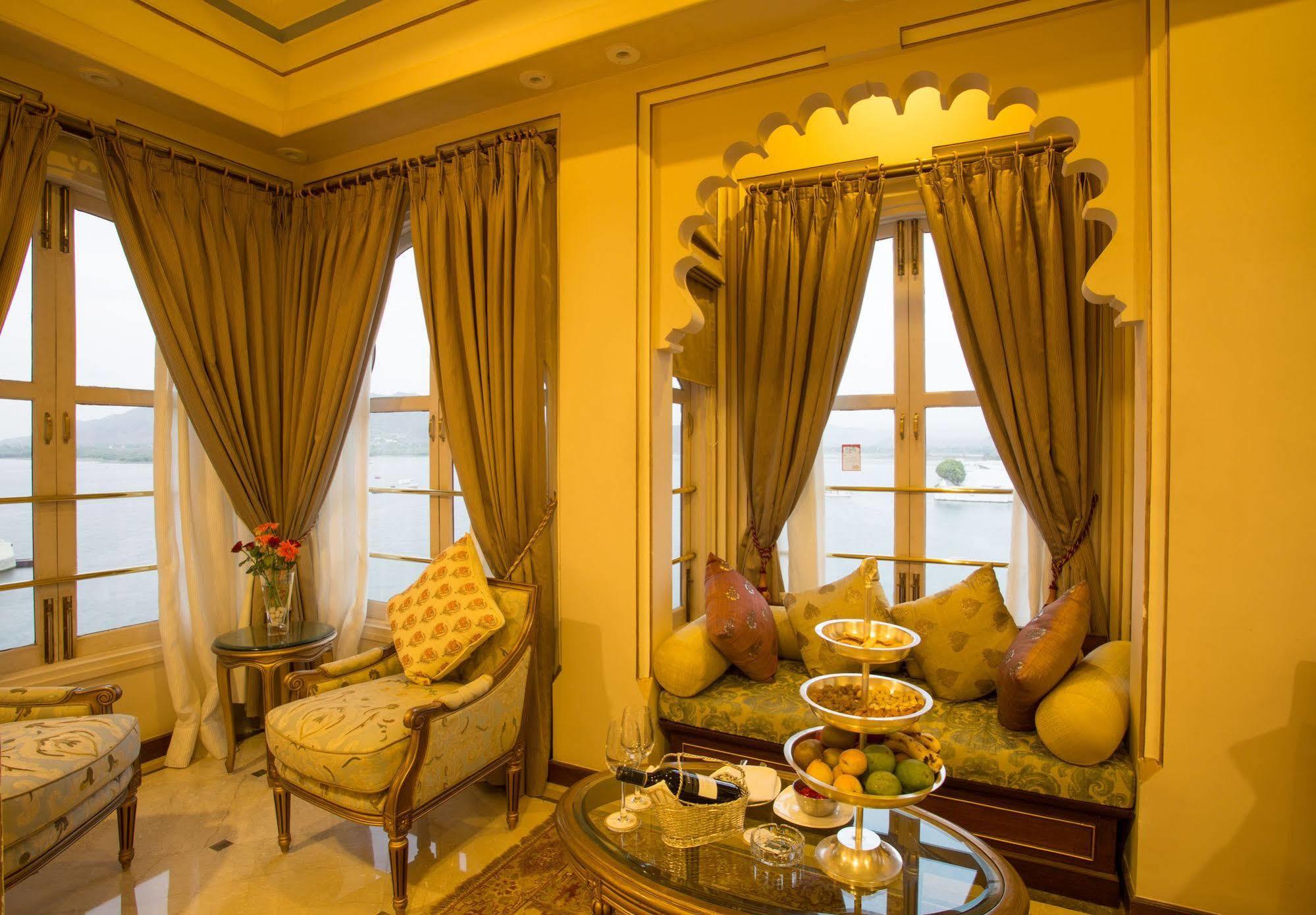 Taj Fateh Prakash Palace 5*