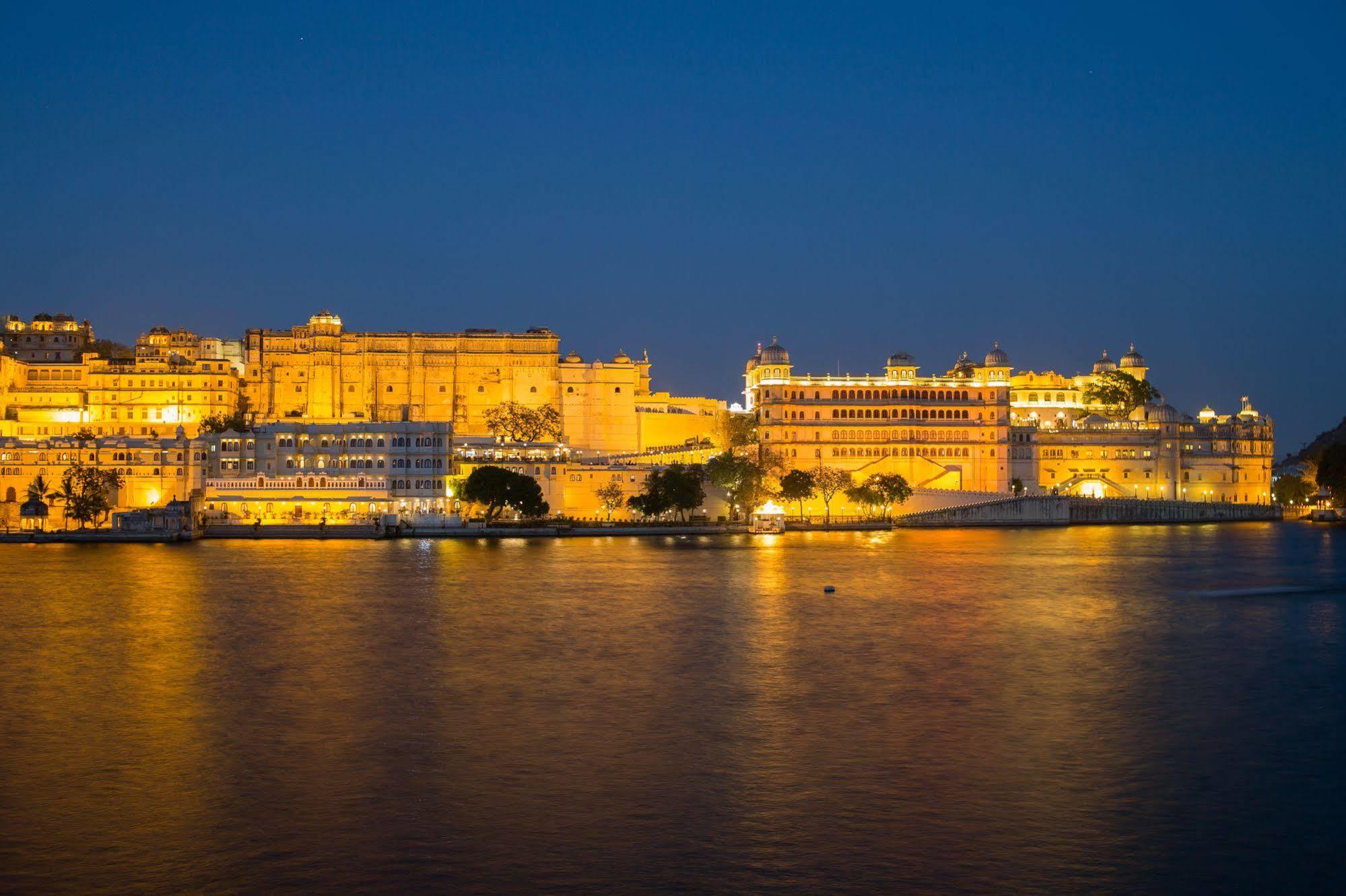 Taj Fateh Prakash Palace 5*