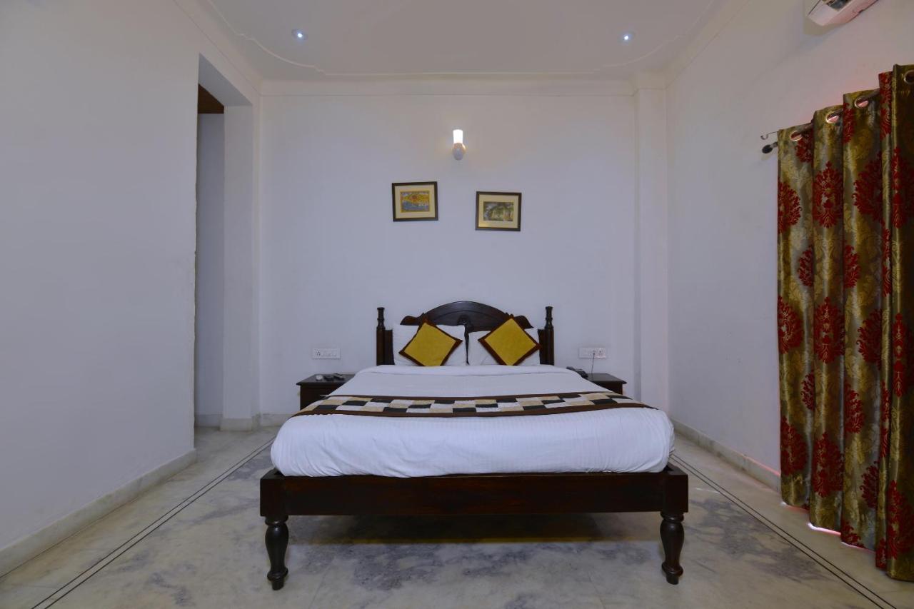 Oyo 1159 Hotel Chandra Prakash Hotel Udaipur