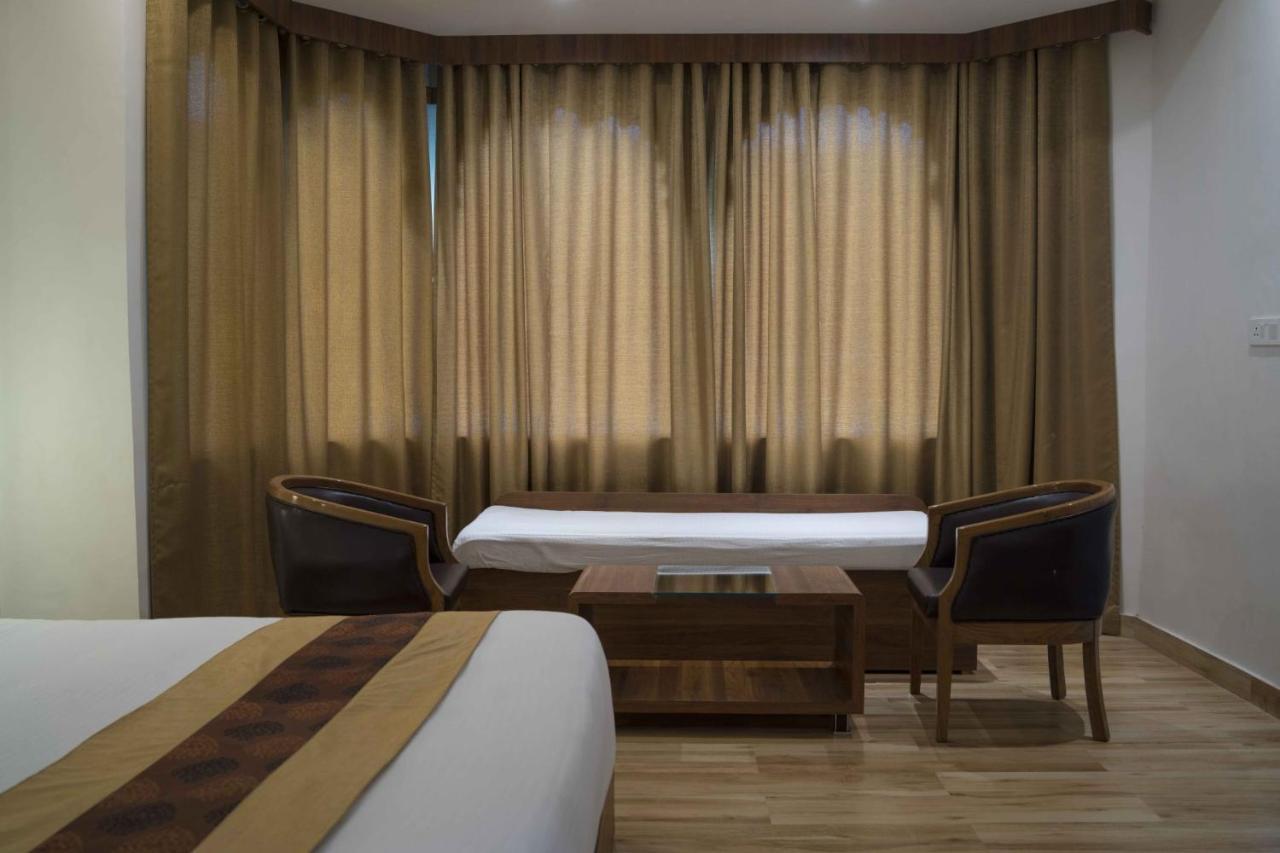 Hotel Rishika Clarks
