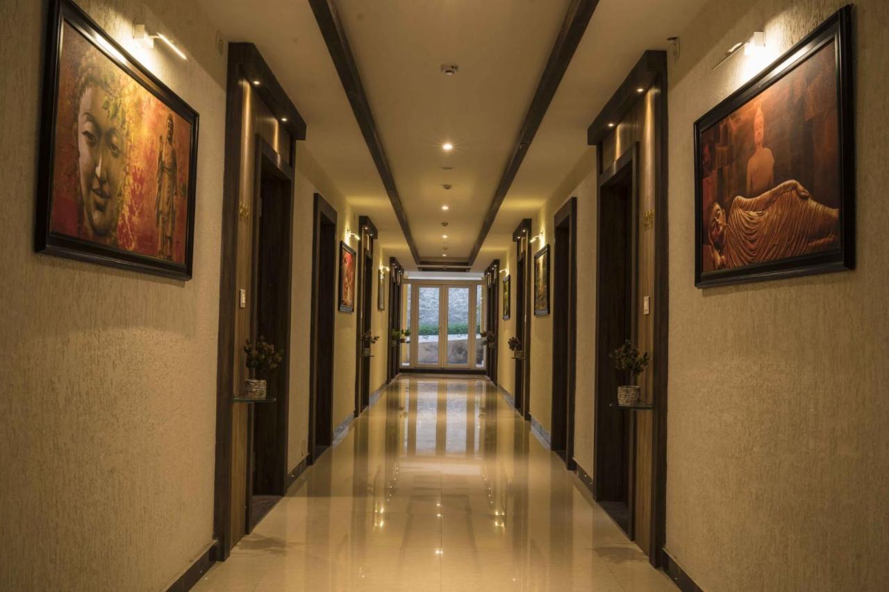 Hotel Rishika Clarks