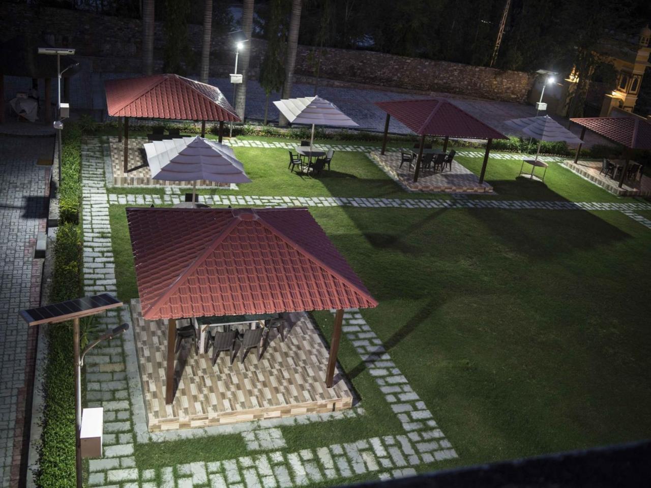 Rishika Clarks 3* Udaipur