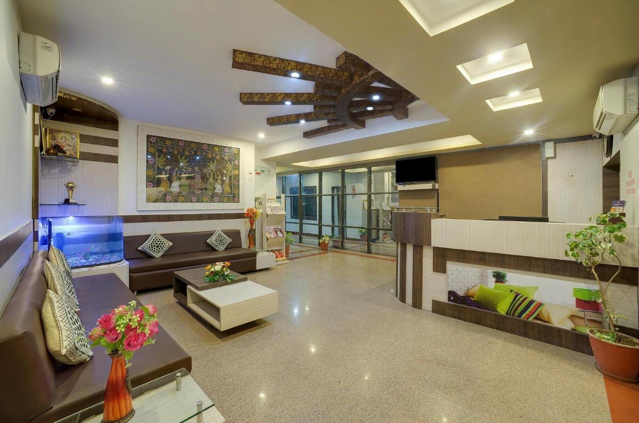 Amrit Mahal 3*