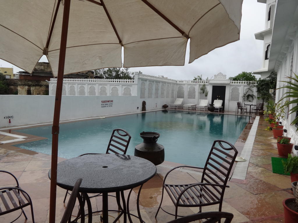 Karohi Haveli - A Heritage 3*