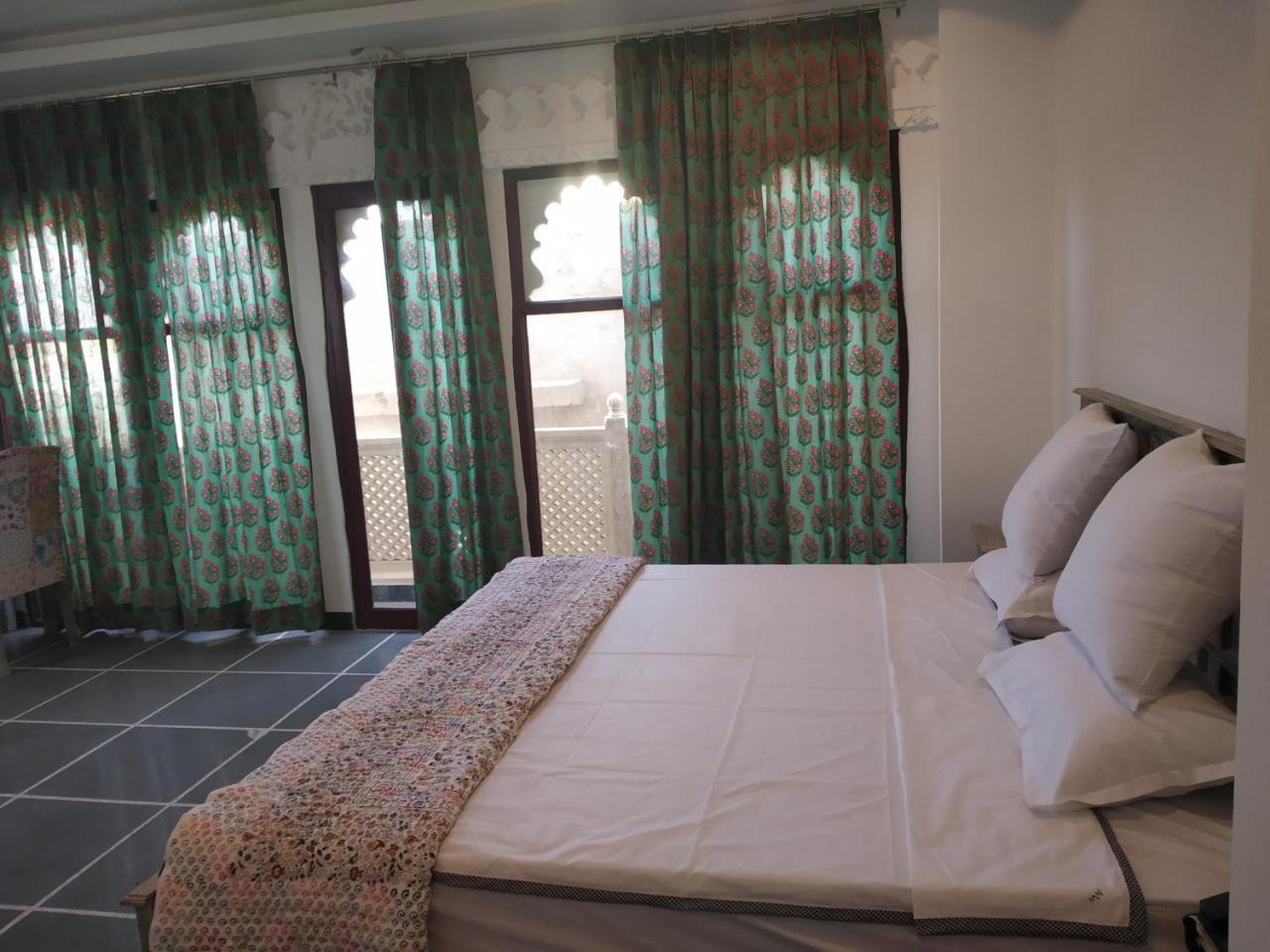 Bed & Breakfast Mewari 3*