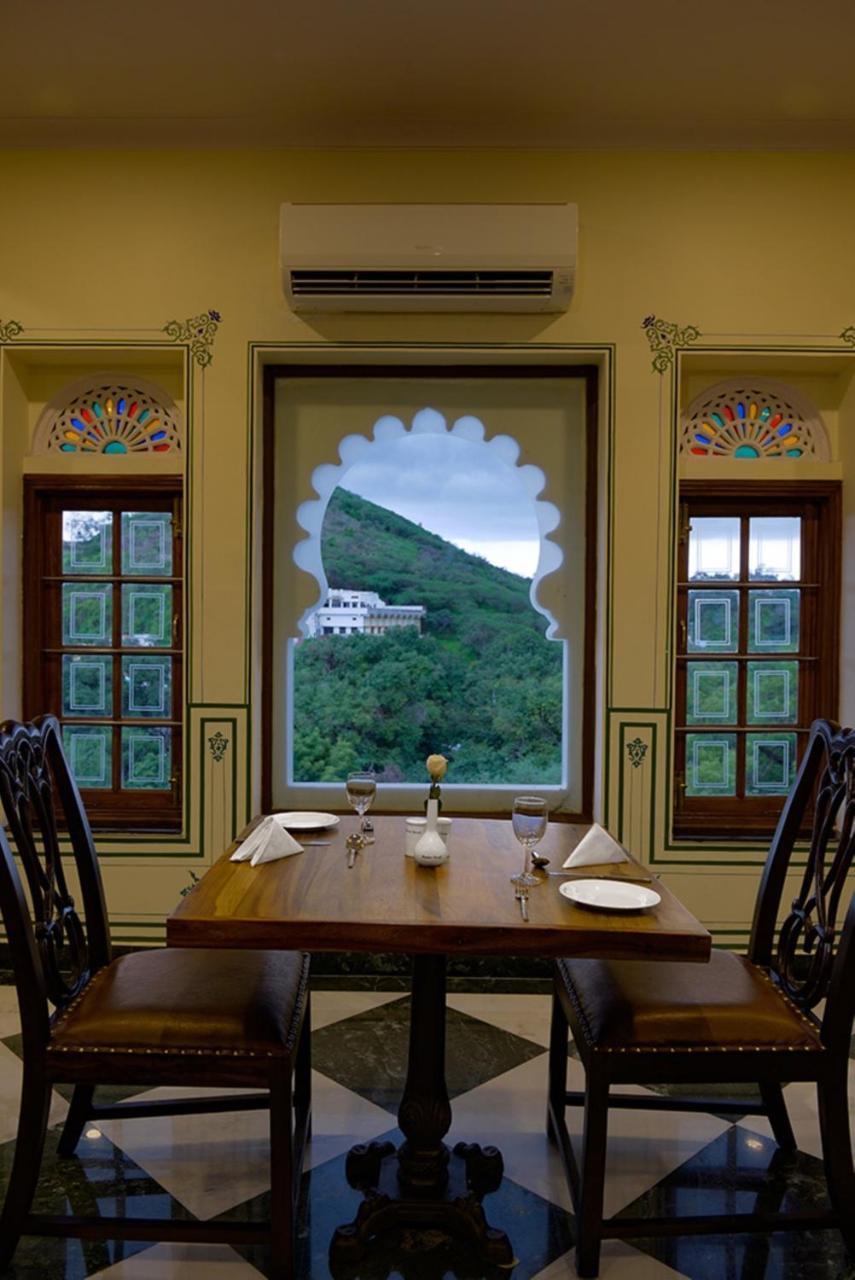 Hotel Aaram Mahal By Pachar Group