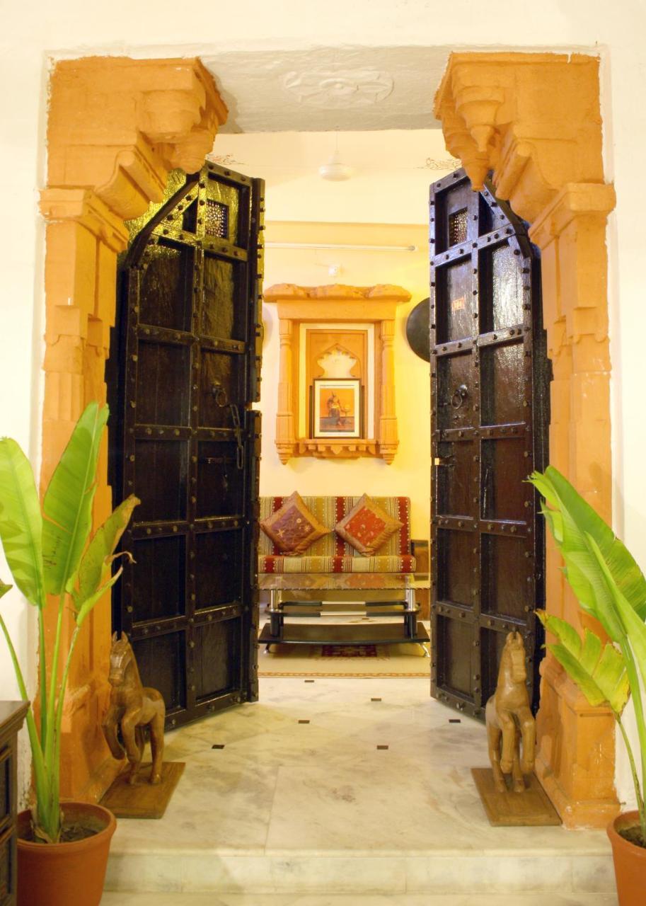 Hotel Karohi Haveli - A Heritage 3*