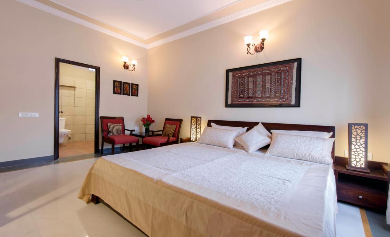 Zade Mount View 3*