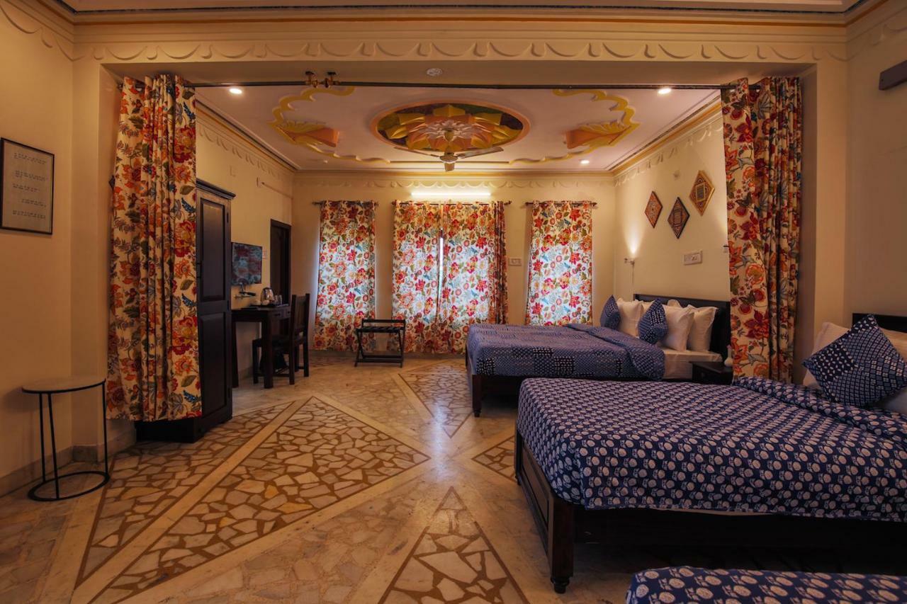 Hotel Le Pension Kesar 3*