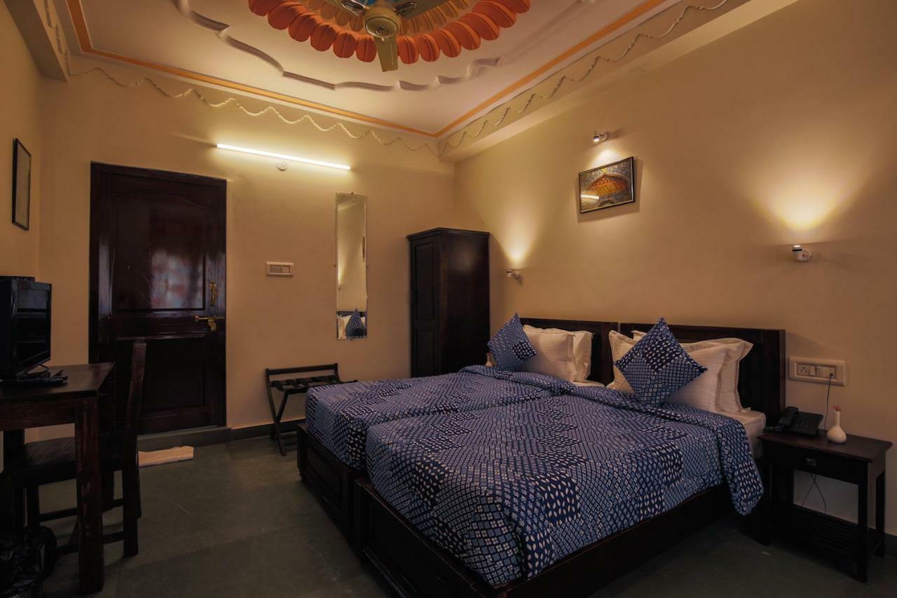 Hotel Le Pension Kesar 3*