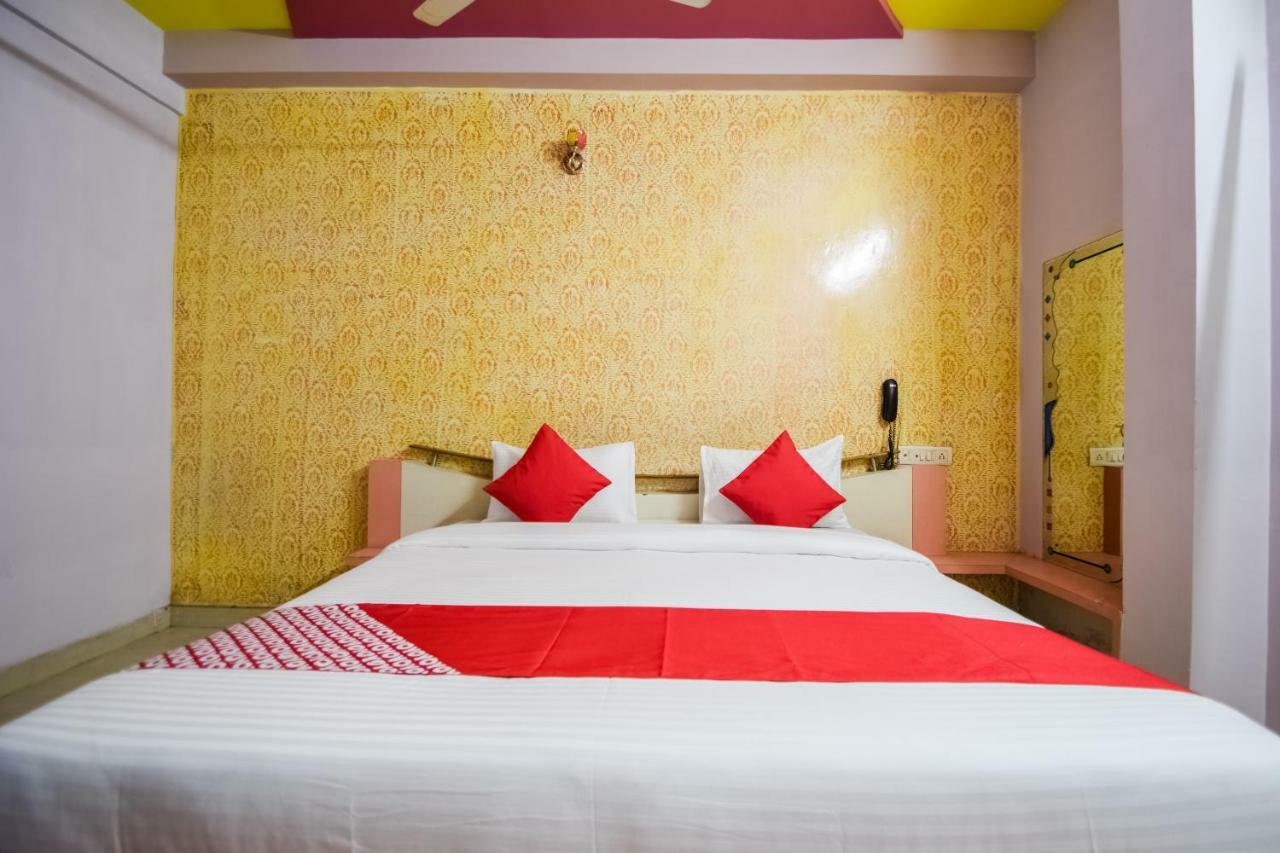 Palak Palace Hotel 3*