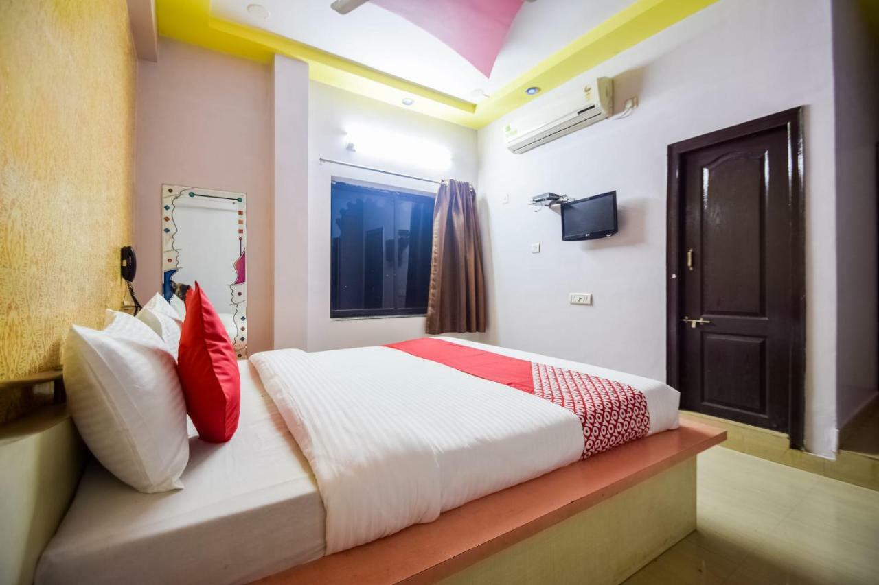 Palak Palace 3*