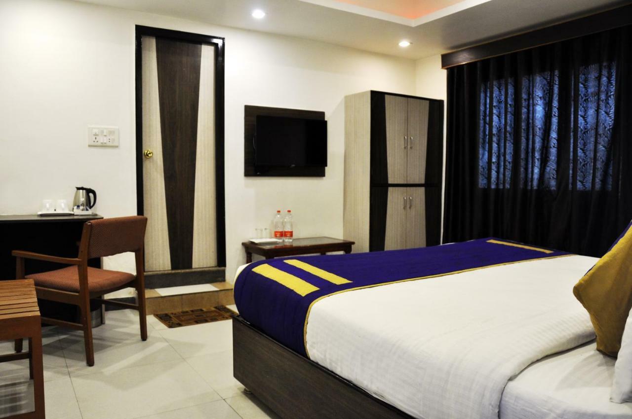 Hotel Amrit Mahal