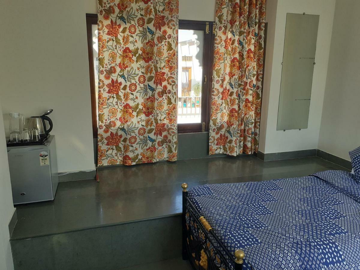 Le Pension Kesar Hotel 3*