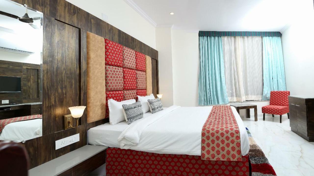 Gazebo Resort 3*