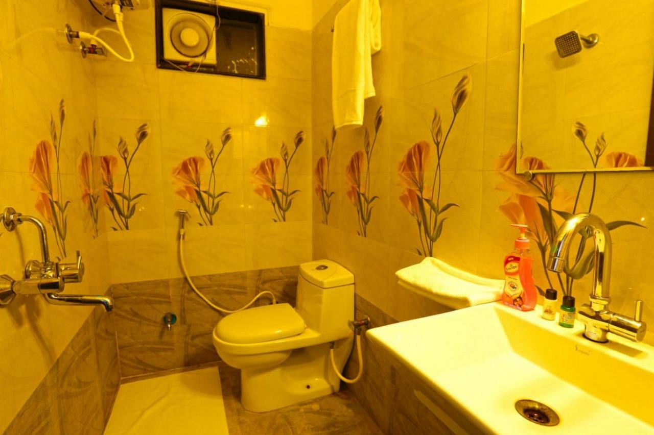 White Tulip-5 Mins From Airport With Swimming Pool