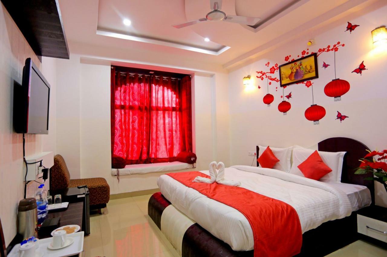 White Tulip-5 Mins From Airport With Swimming Pool