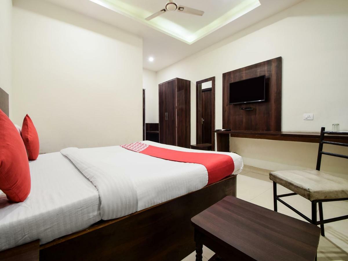 Hotel Krishna Palace Hotel *